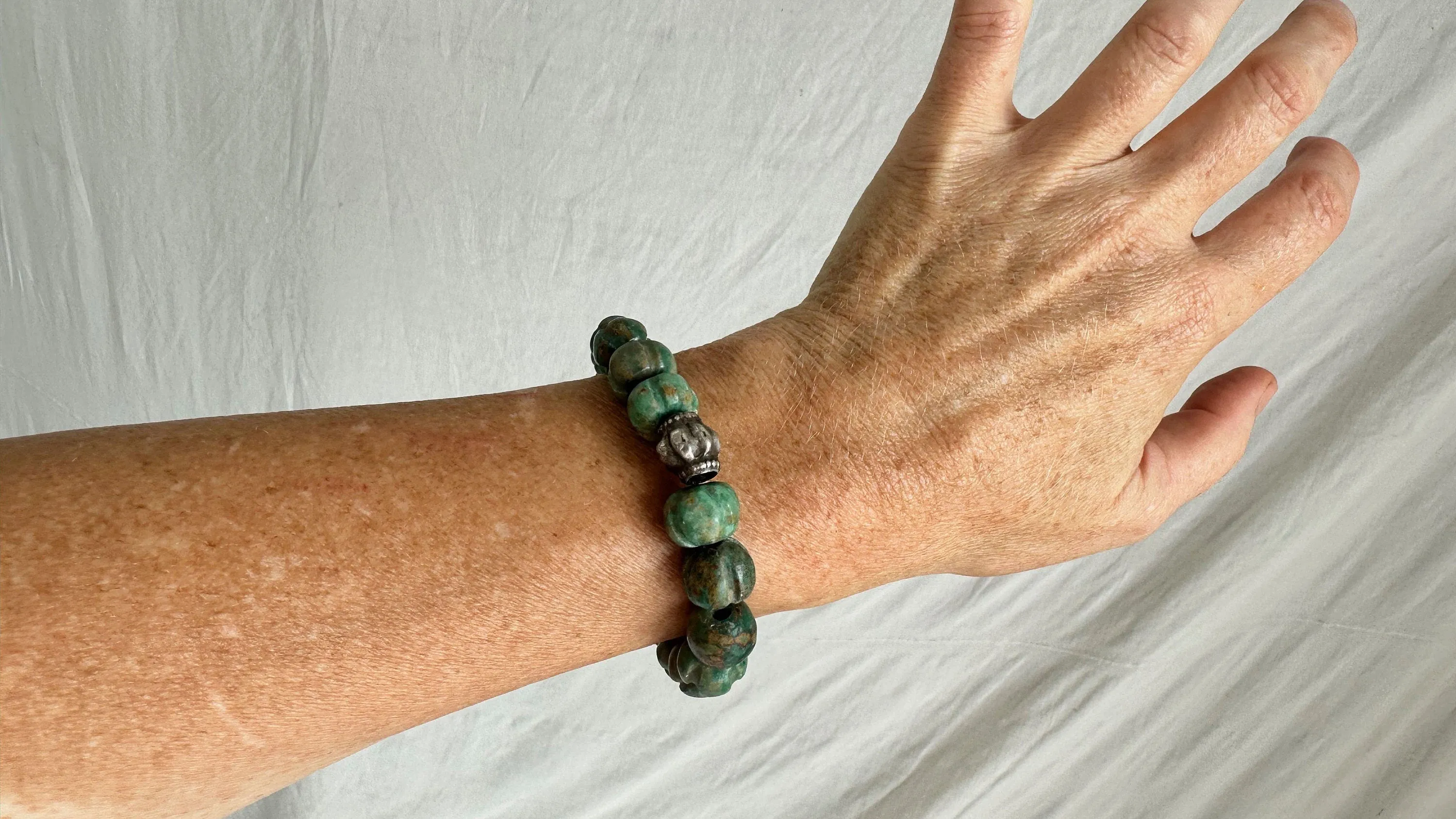 Guatemalita Beaded Bracelet. Sterling Silver. 2181