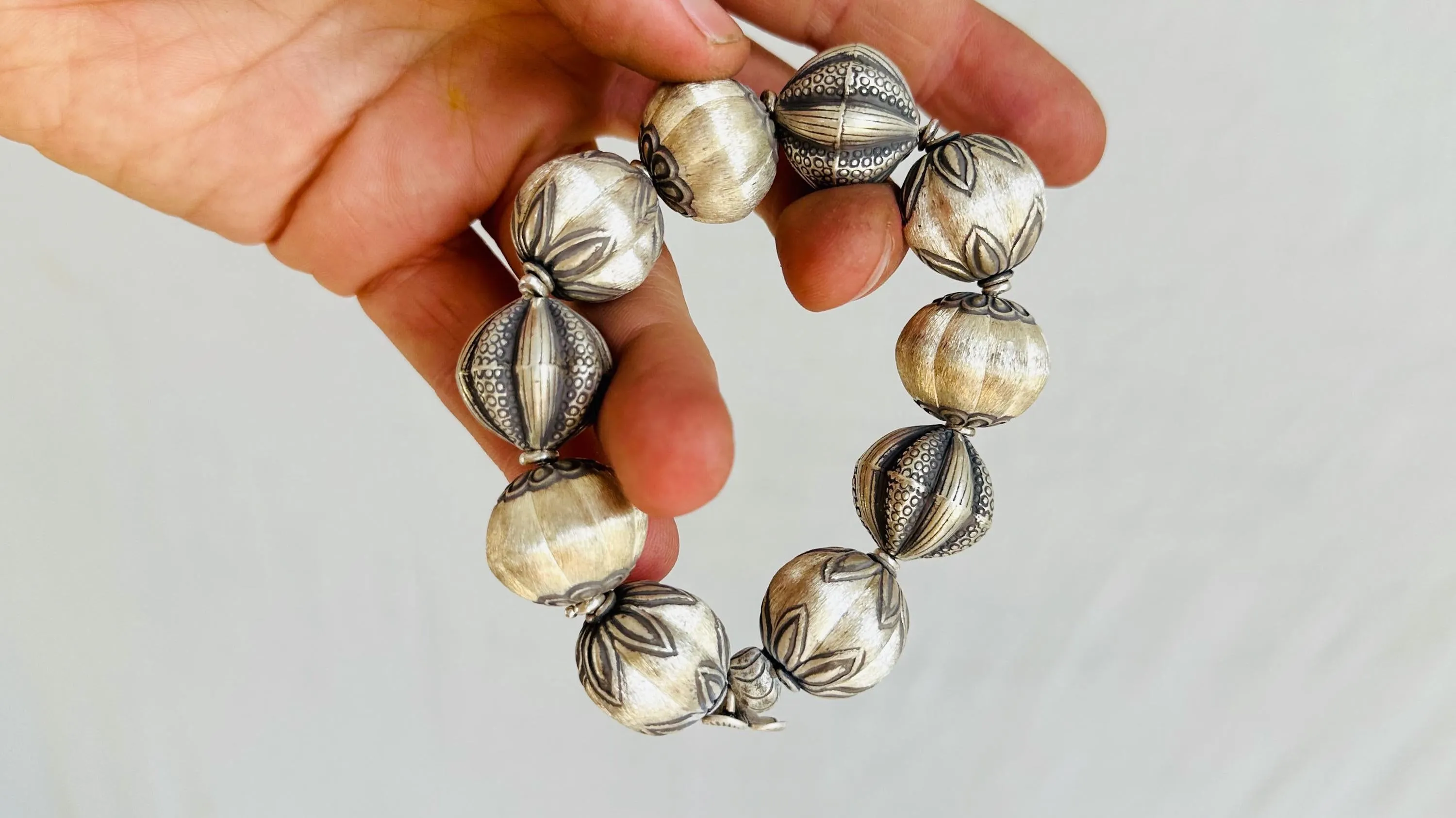 Silver Beaded Bracelet. Sterling Silver. Chunky. 2541